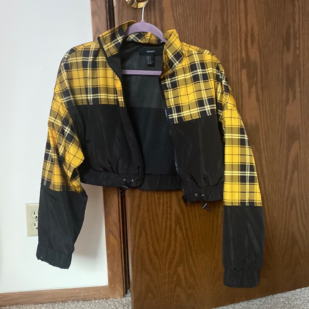 Black and yellow crop jacket